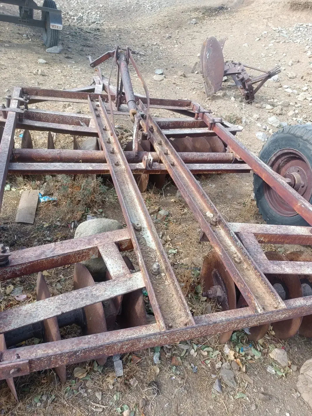 دیسک ۲۸ پره ،جهاد..|قطعات یدکی و لوازم جانبی|دیواندره, |دیوار