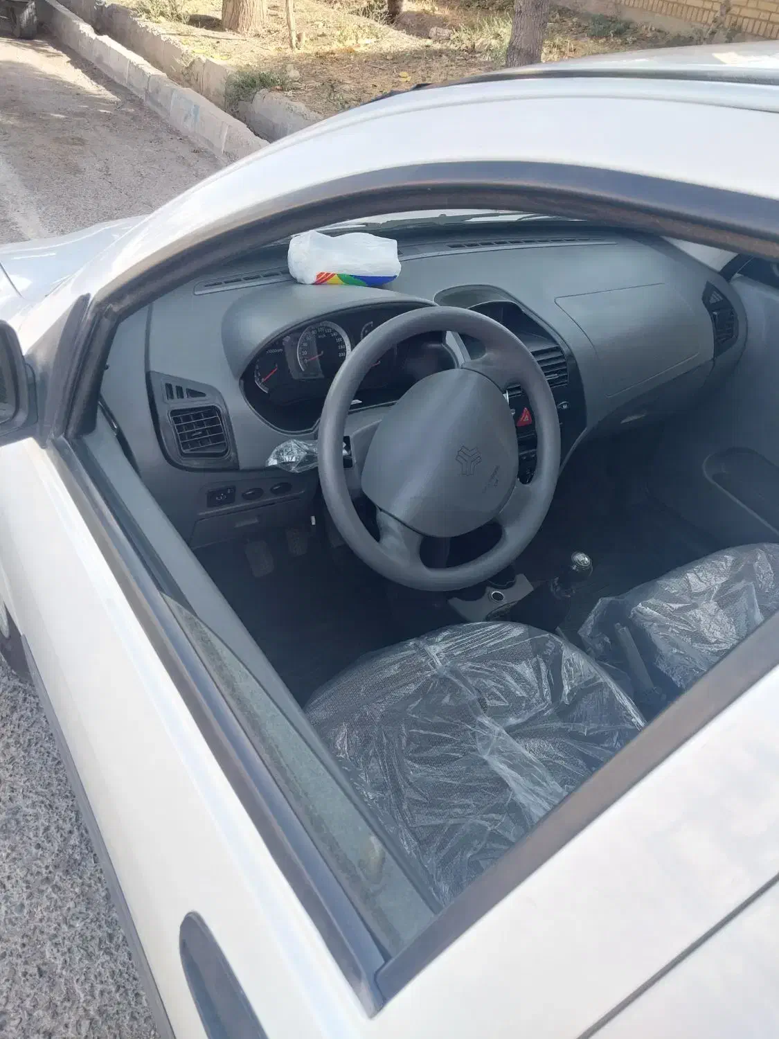 تیبا ۱ مدل۱۳۹۸ بیرنگ کم کارکرد|خودرو سواری و وانت|اشتهارد, |دیوار