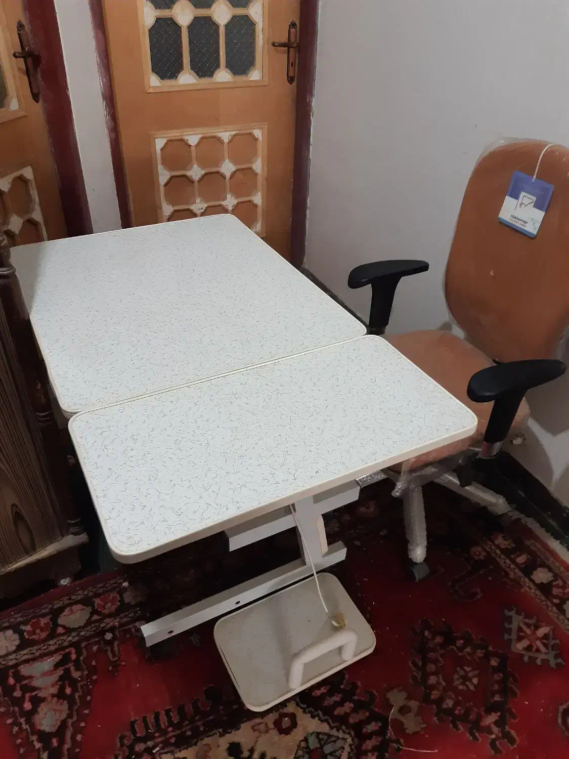 میز و صندلی رایان صنعت|صندلی و نیمکت|بروجرد, |دیوار