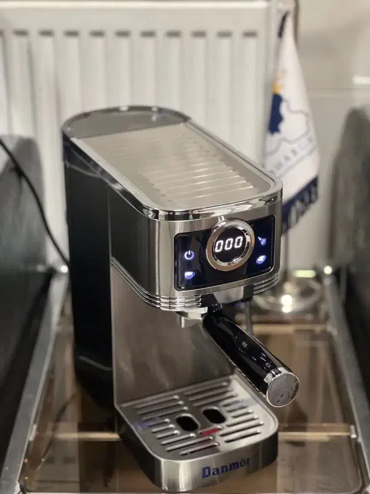 اسپرسو ساز طرح باریک از برند دانمور لمسی درجه یک|سماور، چایساز، قهوهساز|سبزوار, فیاض|دیوار