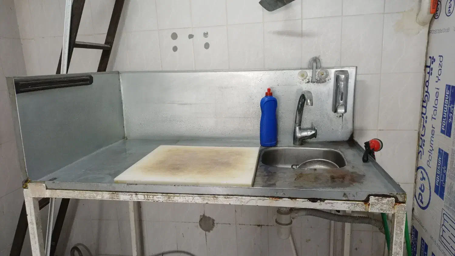 میز کار مرغ و گوشت و ماهی|فروشگاه و مغازه|مهریز, |دیوار