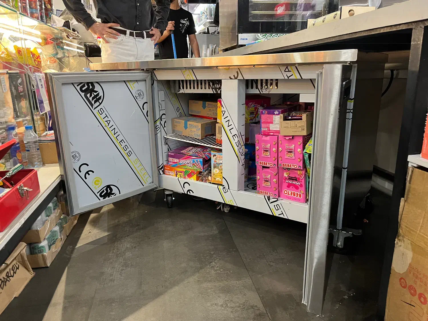 یخچال میز کار تمام استیل فرافود عرض ۷۰ طول ۱.۵|کافی‌شاپ و رستوران|تهران, حصار بوعلی|دیوار