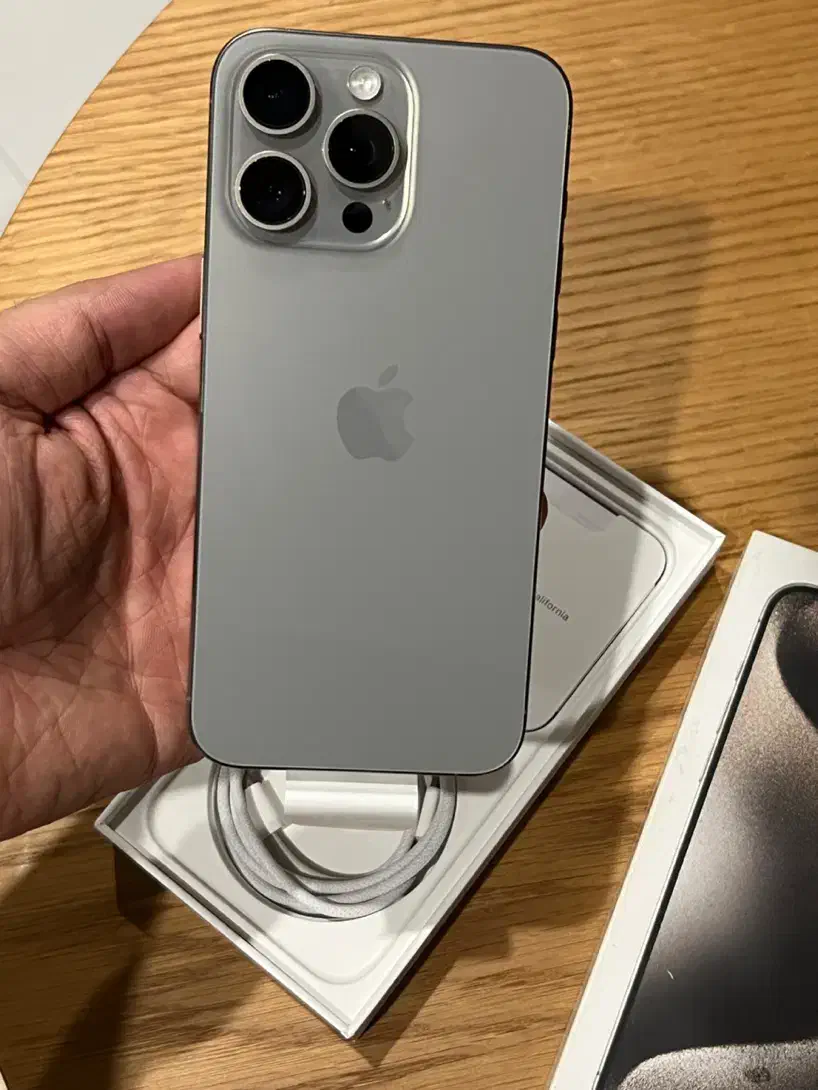 ایفون ۱۵ پرو مکس ۲۵۶ گیگ نچرال ZA|موبایل|گرگان, |دیوار