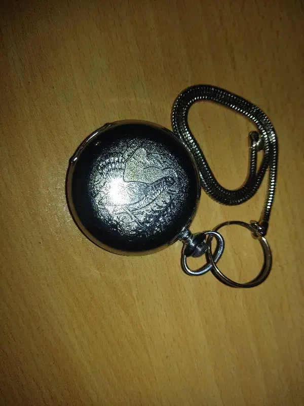 ساعت جیبی عتیقه.آکبند|کلکسیون اشیاء عتیقه|برخوار, |دیوار