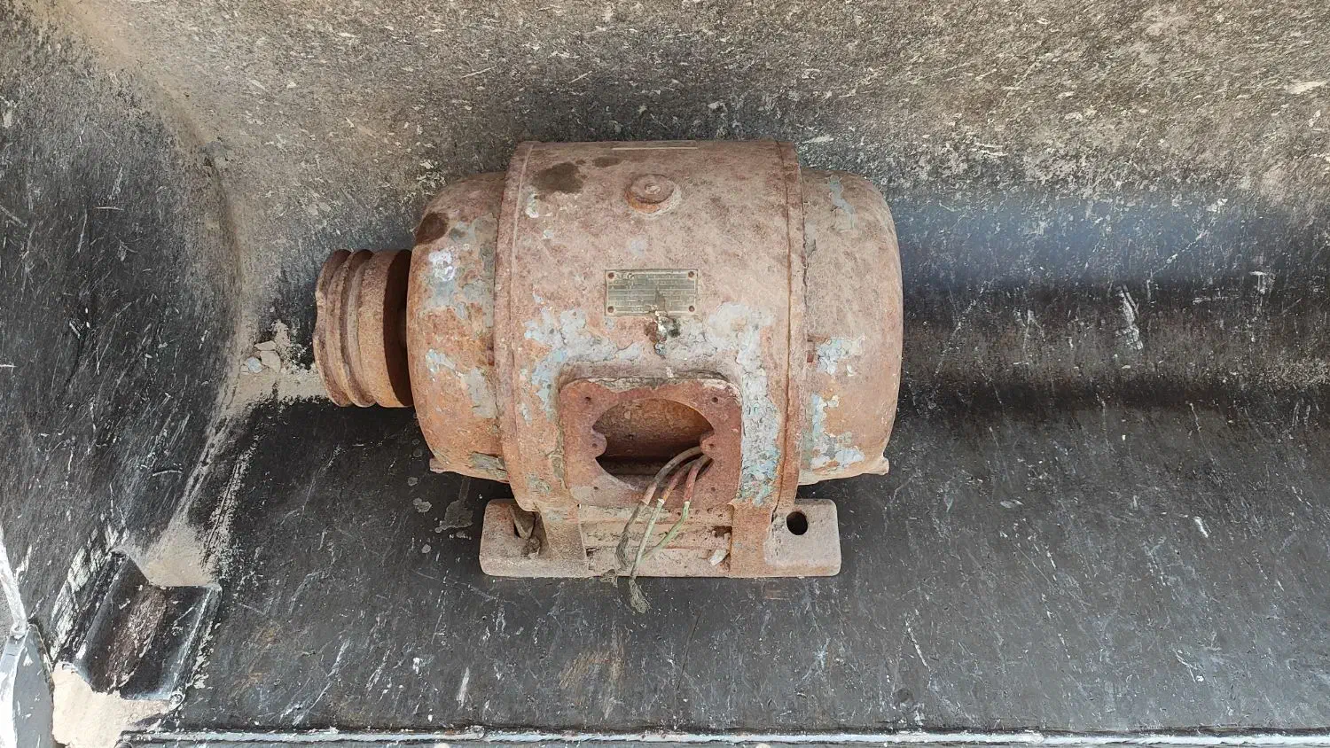 الکترو موتور 20اسب 1400دور آلمانی AEG|ماشینآلات صنعتی|برخوار, |دیوار