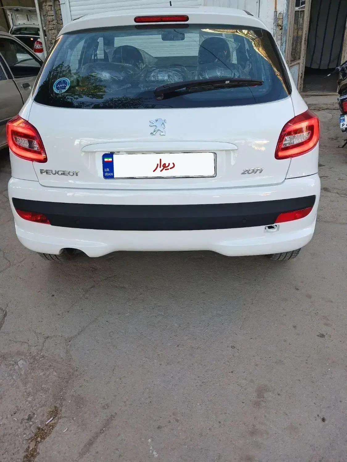 پژو 207i دنده‌ای، مدل ۱۴۰۲|خودرو سواری و وانت|سمیرم, |دیوار