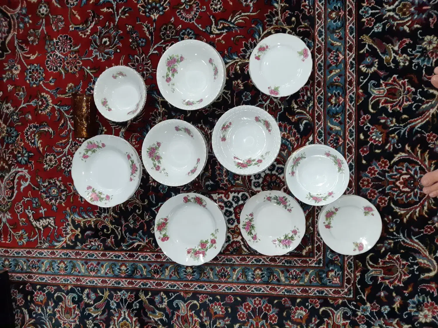 ظروف گل سرخی|ظروف سرو و پذیرایی|اراک, |دیوار