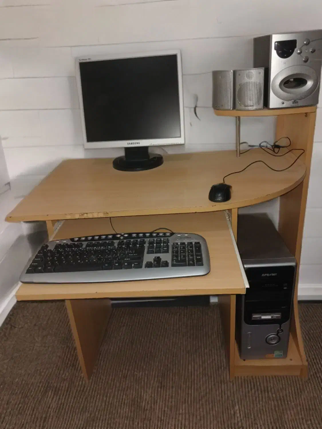 میز کامپیوتر|میز تحریر و کامپیوتر|قرچک, باقرآباد|دیوار