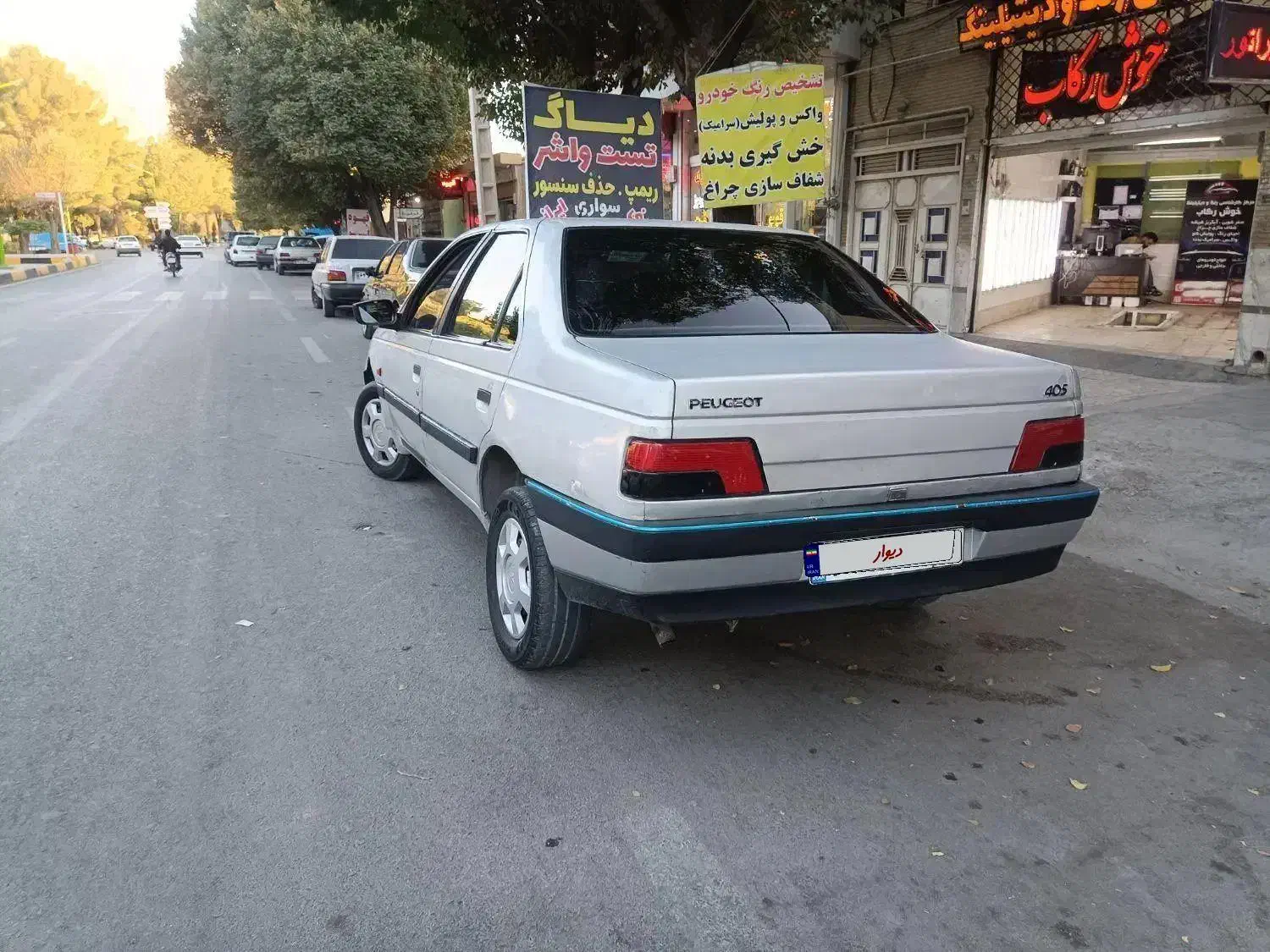 405 مدل 88|خودرو سواری و وانت|شهرضا, |دیوار