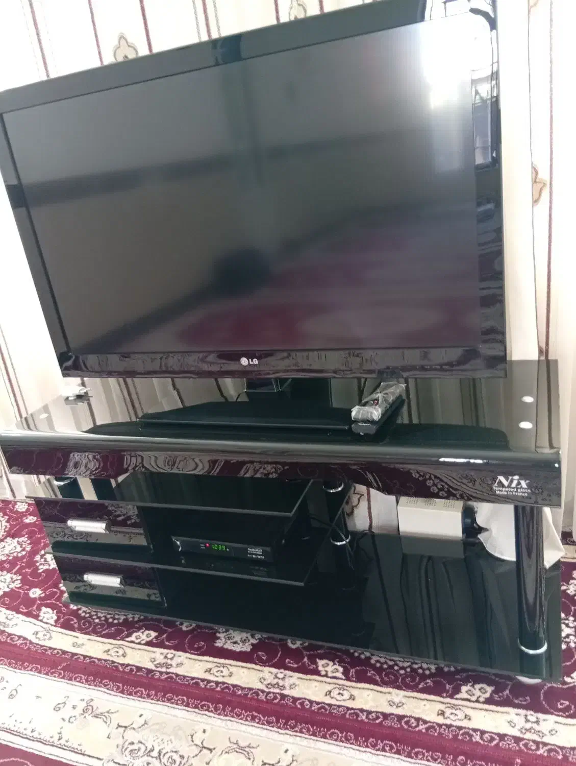 میز تلویزیون روانسر|میز تلویزیون|روانسر, |دیوار