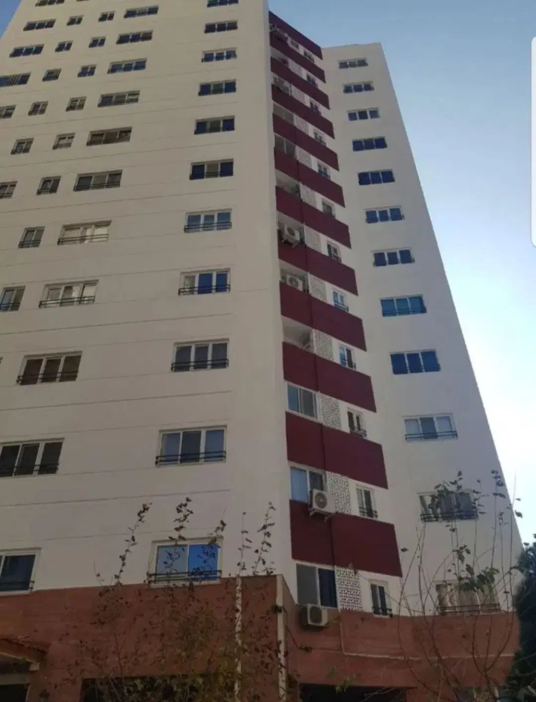 دریاچه چیتگر فروش اپارتمان ۷۲ متری۱۵ درصد زیر قیمت - Widok 3