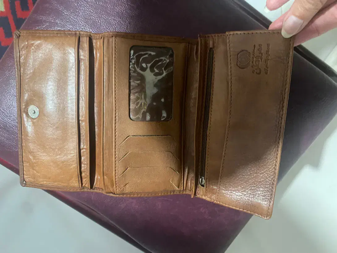 کیف چرم قدیمی|کلکسیون اشیاء عتیقه|تهران, بازار|دیوار