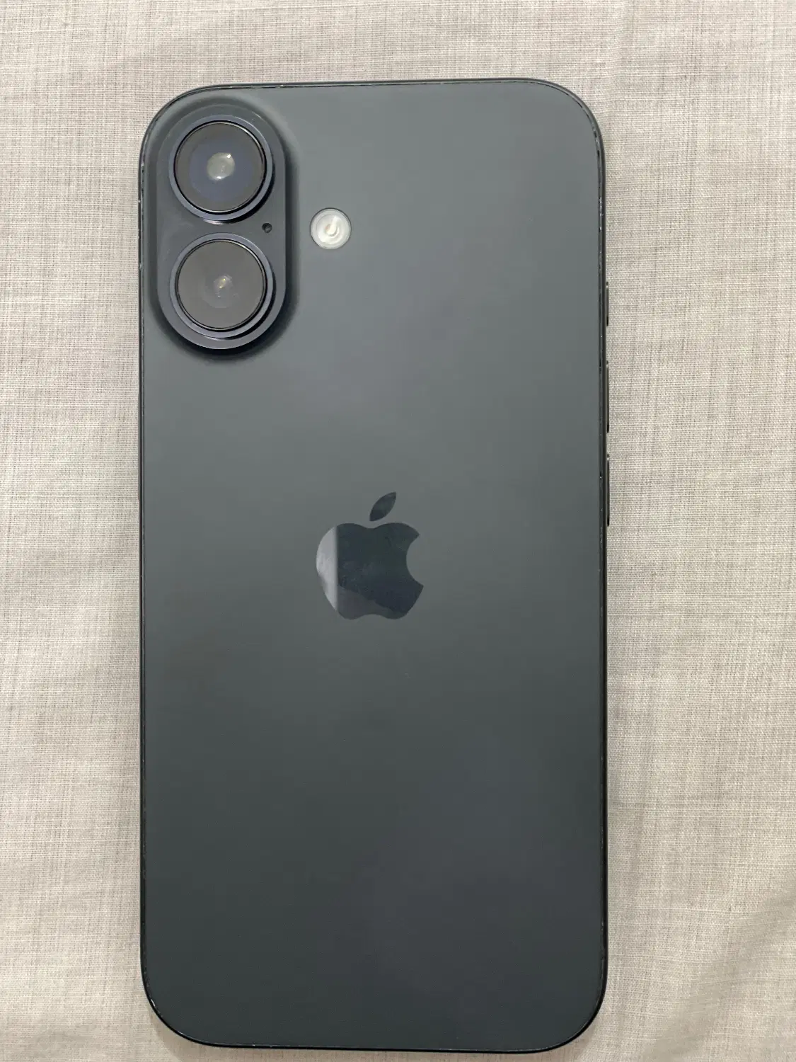 iPhone 16 normal|موبایل|قدس, شهرقدس|دیوار