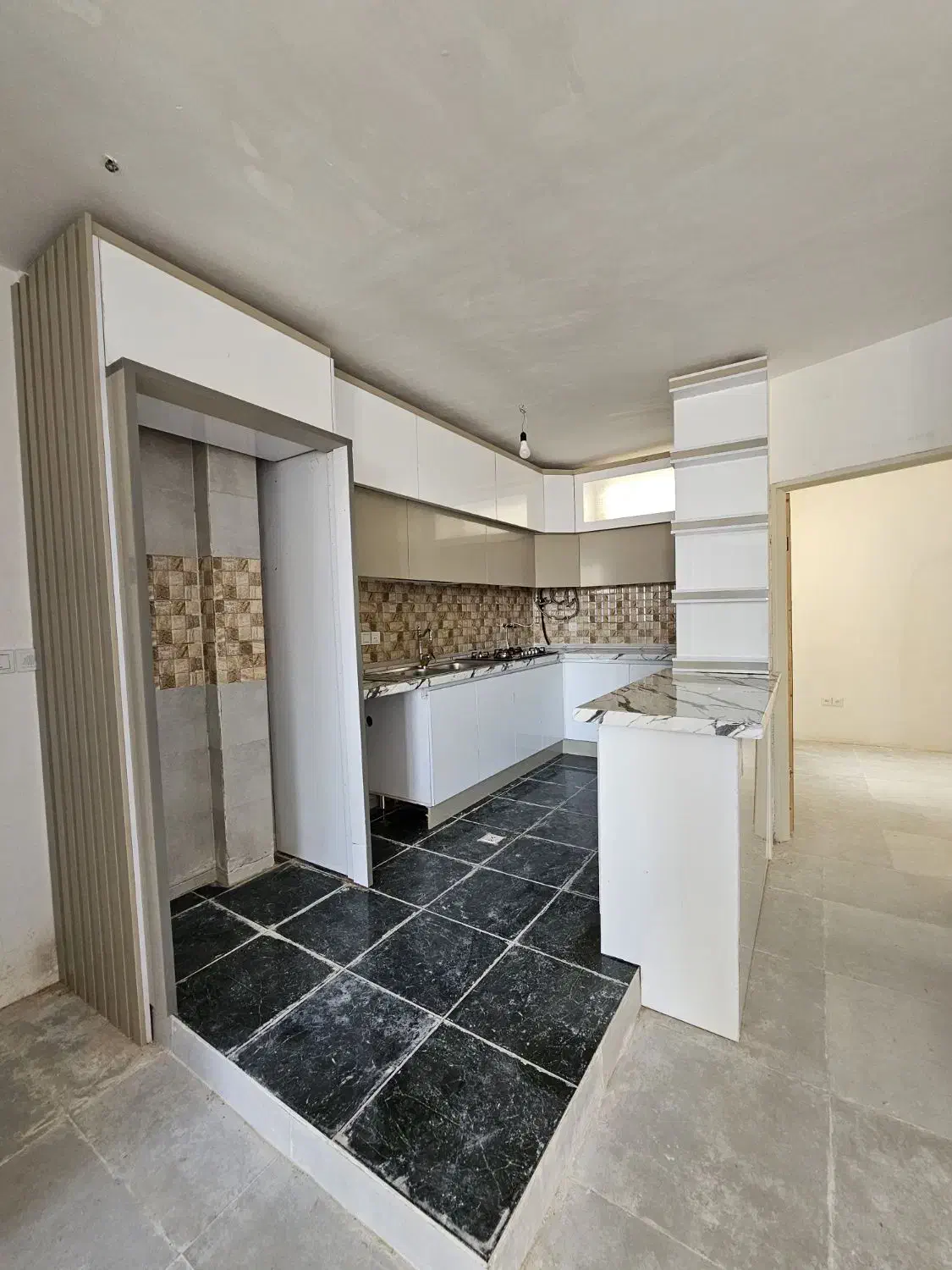 ۶۲ متر / خوش ساخت|فروش آپارتمان|قرچک, میرزائی جنوبی|دیوار