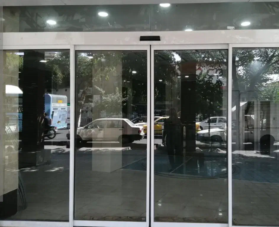 رهن اجاره مغازه سواران شاهد جمهوری۱۴متری امام حسین|اجارهٔ مغازه و غرفه|قم, علی آباد سعدگان|دیوار