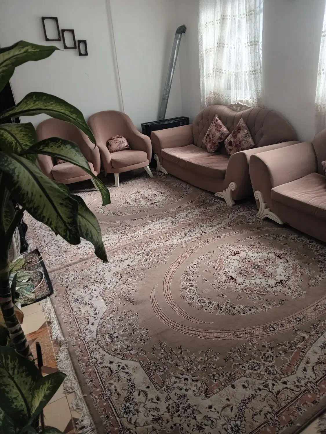 مبل|مبلمان خانگی و میز عسلی|رشت, دیانتی|دیوار