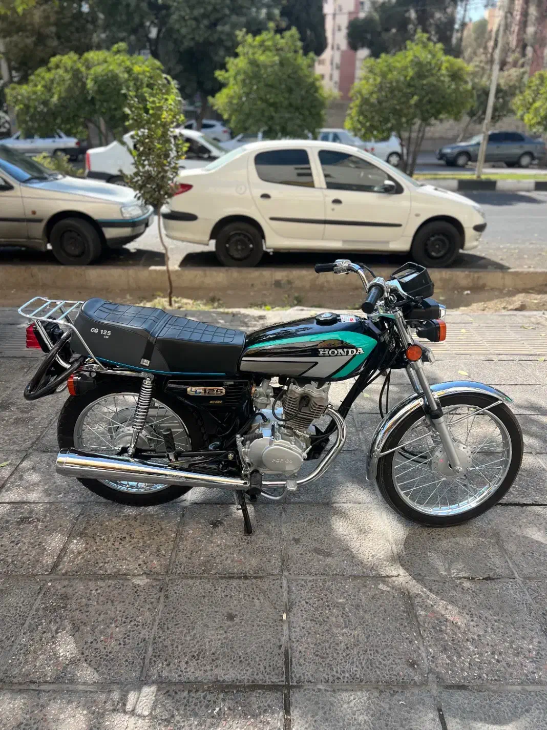 موتورسیکلت ۱۲۵ کاربراتور|موتورسیکلت|شیراز, حافظیه|دیوار