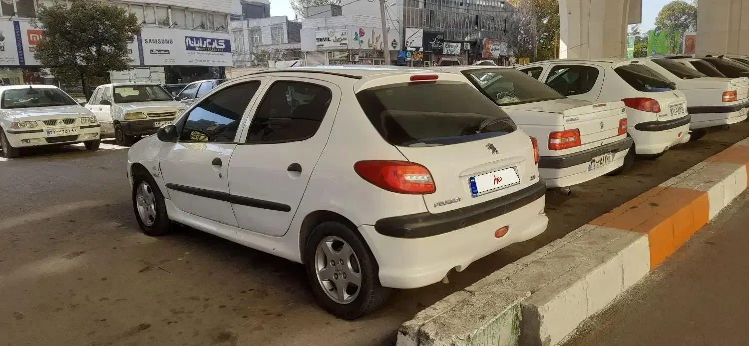 ۲۰۶ مدل ۹۸ رویت رنگ|خودرو سواری و وانت|پارس‌آباد, |دیوار