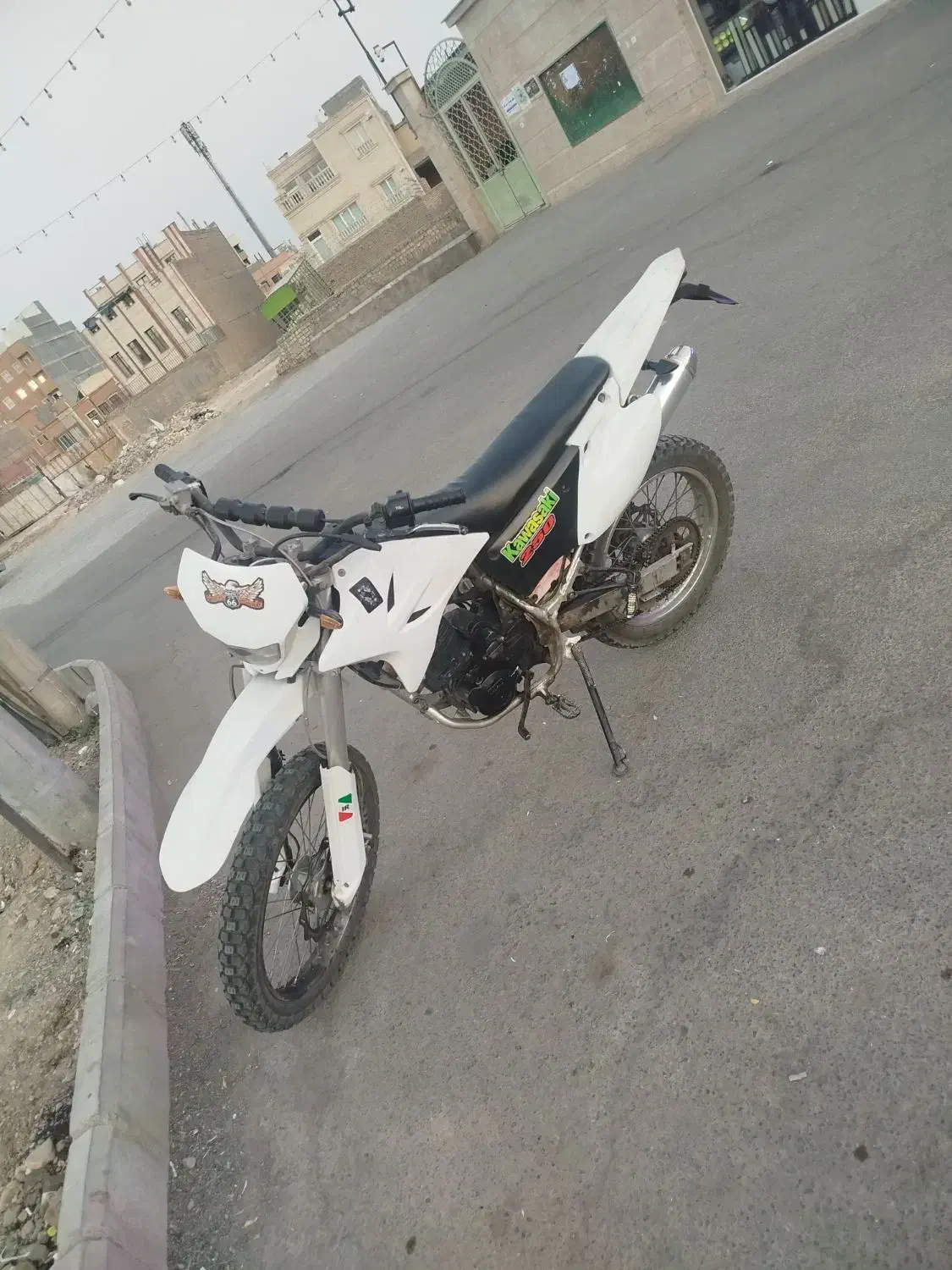 تریل آتش مدل 1392|موتورسیکلت|کاشان, فاز ۲ ناجی آباد|دیوار