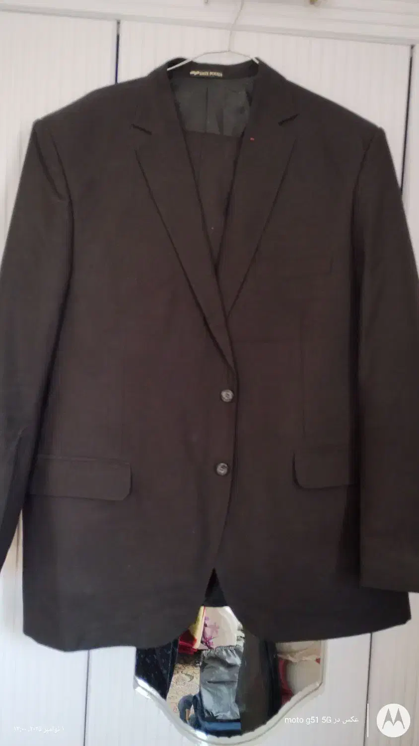 کت و شلوار|لباس|پرند, فاز ۴|دیوار