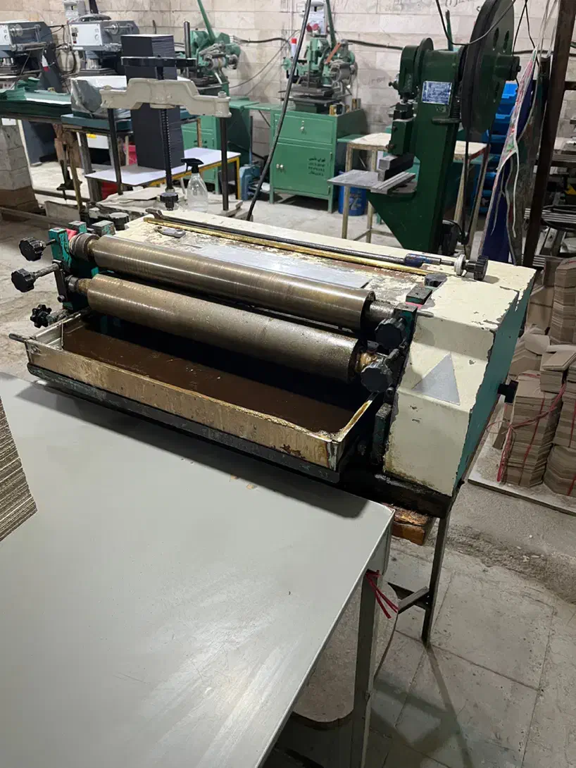 نیروی جلد سازی پانچ لیزر|استخدام صنعتی، فنی، مهندسی|ری, ملکآباد|دیوار