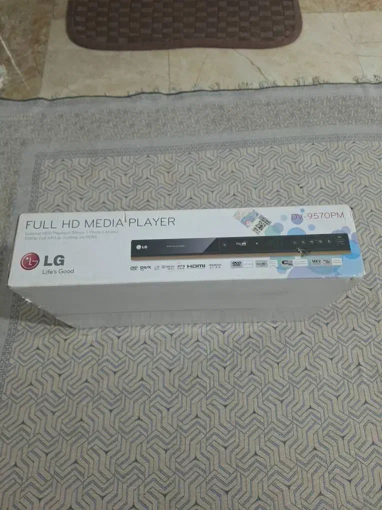 دی وی دی پلیر ال جی اصلی خیلی کم کار|پخش‌کننده DVD و ویدیو|زاهدان, |دیوار