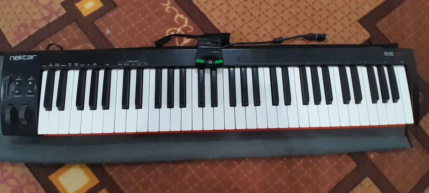 میدی کنترولر|پیانو، کیبورد، آکاردئون|تبریز, |دیوار