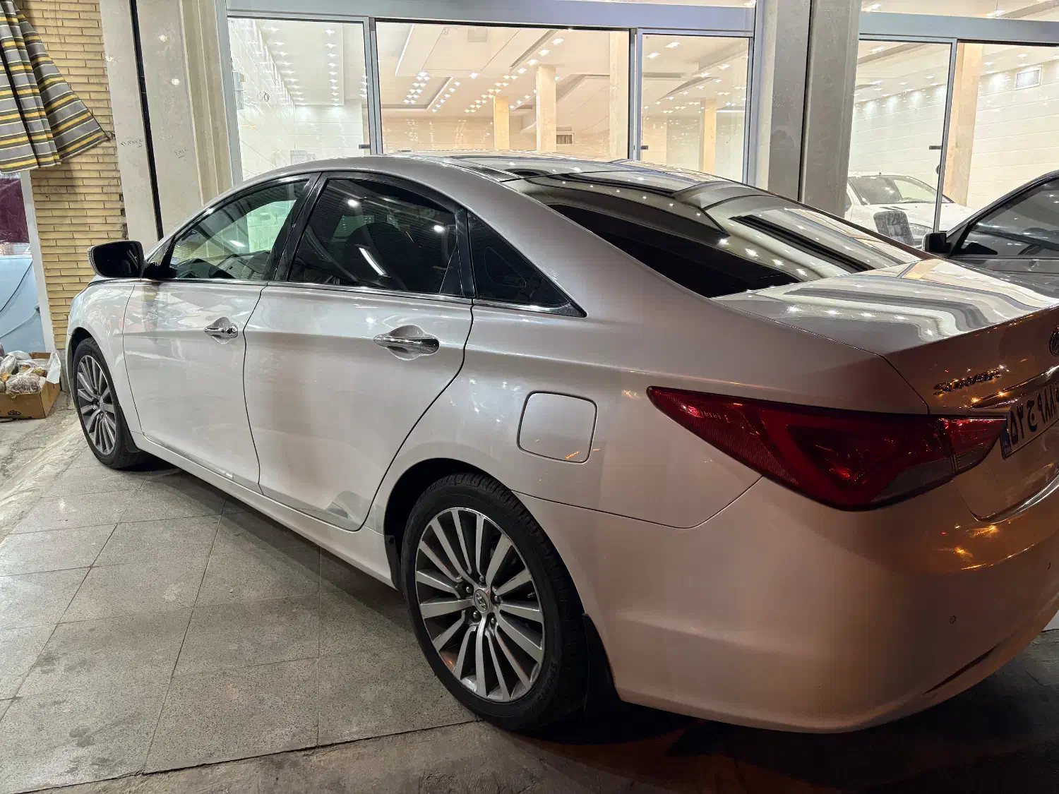 سوناتا ۲۰۱۳ بدون رنگ درجه یک|خودرو سواری و وانت|یزد, |دیوار