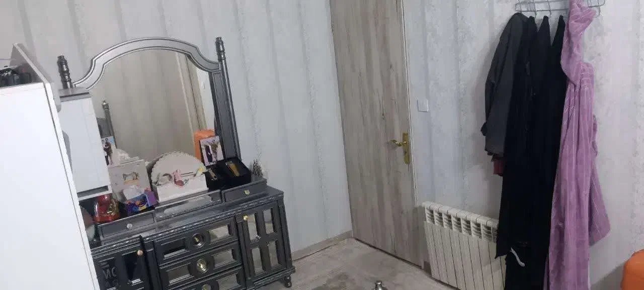 رهن واحد|اجارهٔ آپارتمان|ری, جوانمرد قصاب|دیوار