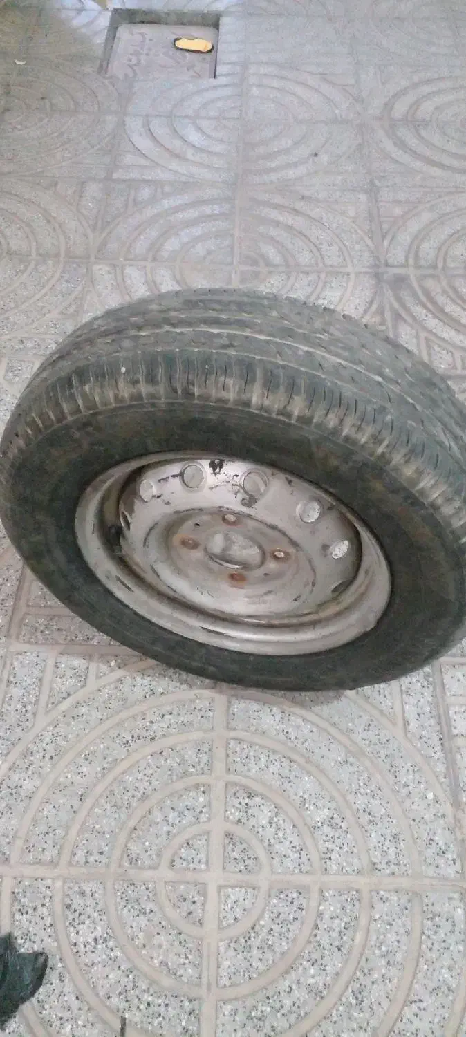 رنگ و لاستیک ۱۳|قطعات یدکی و لوازم جانبی|یزد, |دیوار