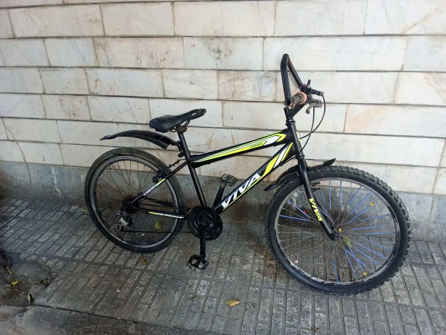 باسلام یک دستگاه دوچرخه سایز 24دند ایی|دوچرخه، اسکیت، اسکوتر|گرگان, |دیوار