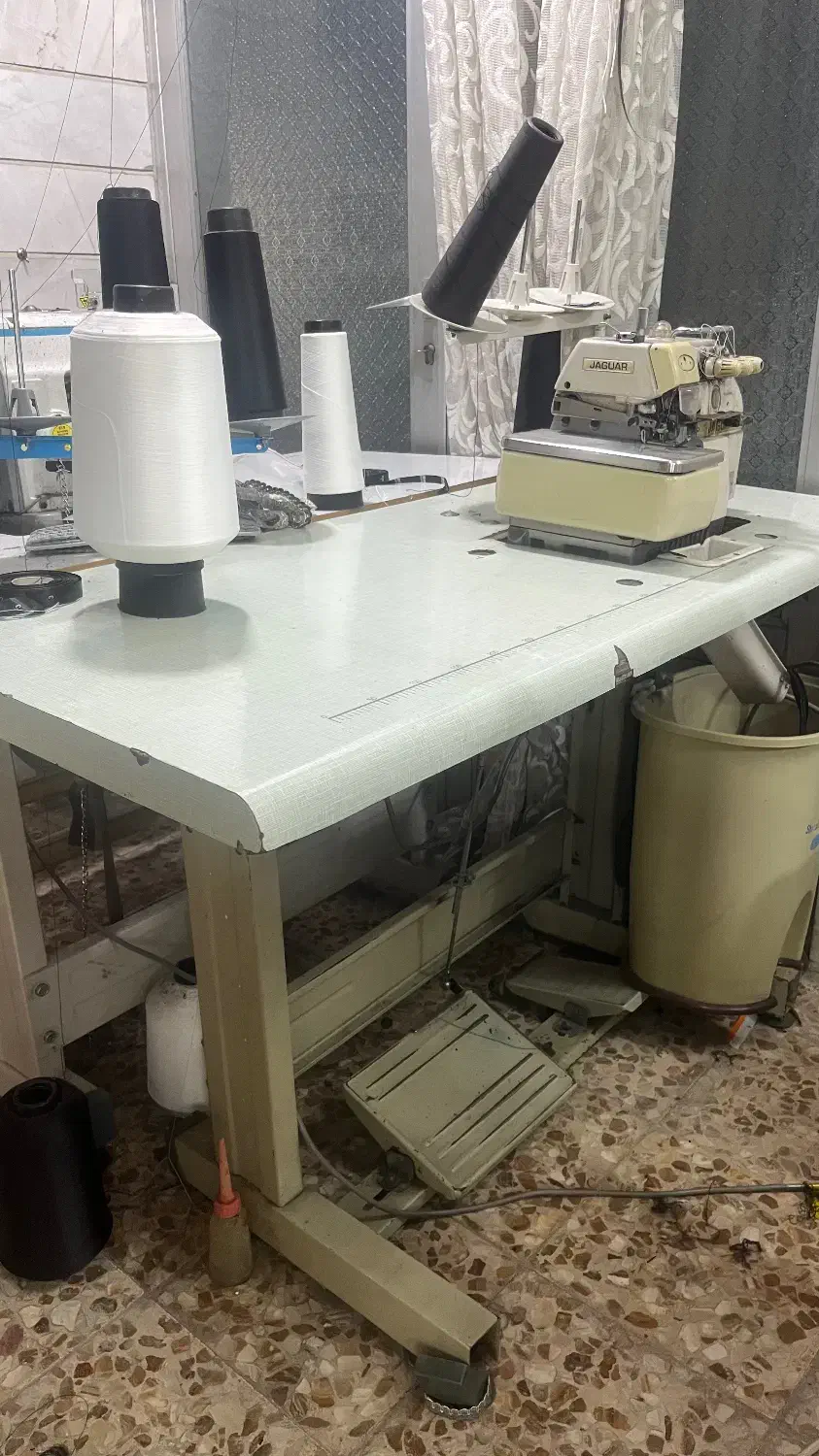 سردوز -زیگزال سه نخ جگوار|چرخ خیاطی و ریسندگی|ری, دیلمان|دیوار