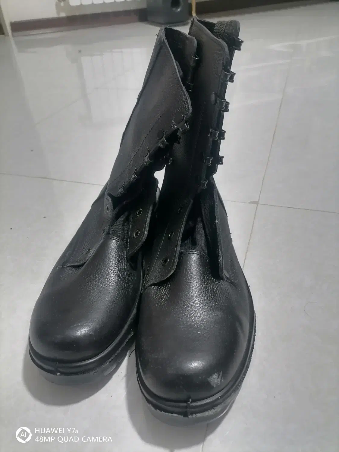 پوتین نظامی|کیف، کفش، کمربند|شریفآباد, |دیوار