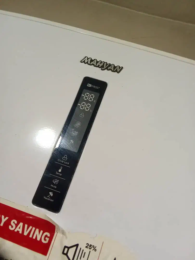 یخچال در حد نو دو ماه استفاده شده|یخچال و فریزر|میاندوآب, |دیوار