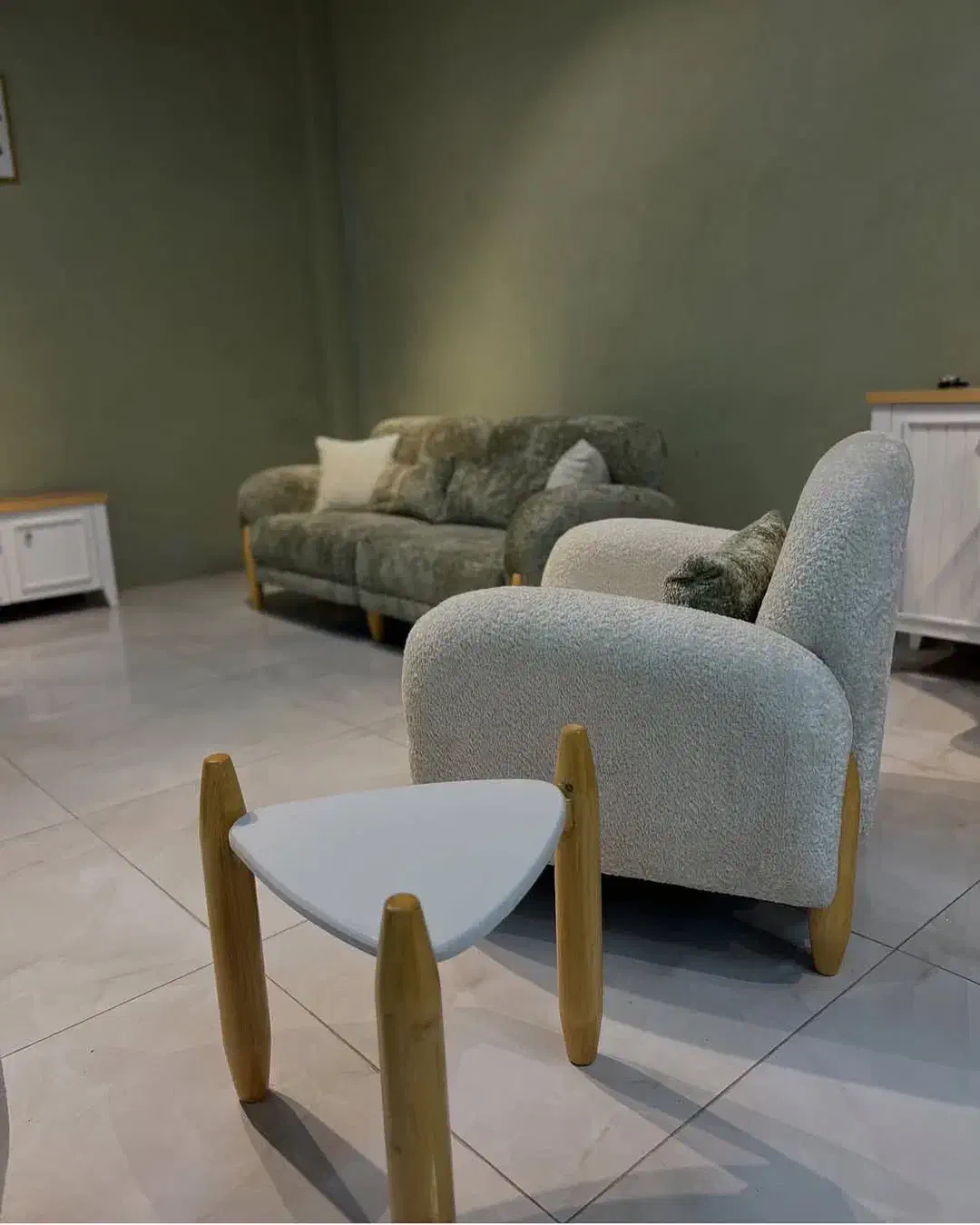 بازار مبل انصاری/سازنده کلاسیک راحتی سلطنتی54689|مبلمان خانگی و میز عسلی|یاسوج, |دیوار