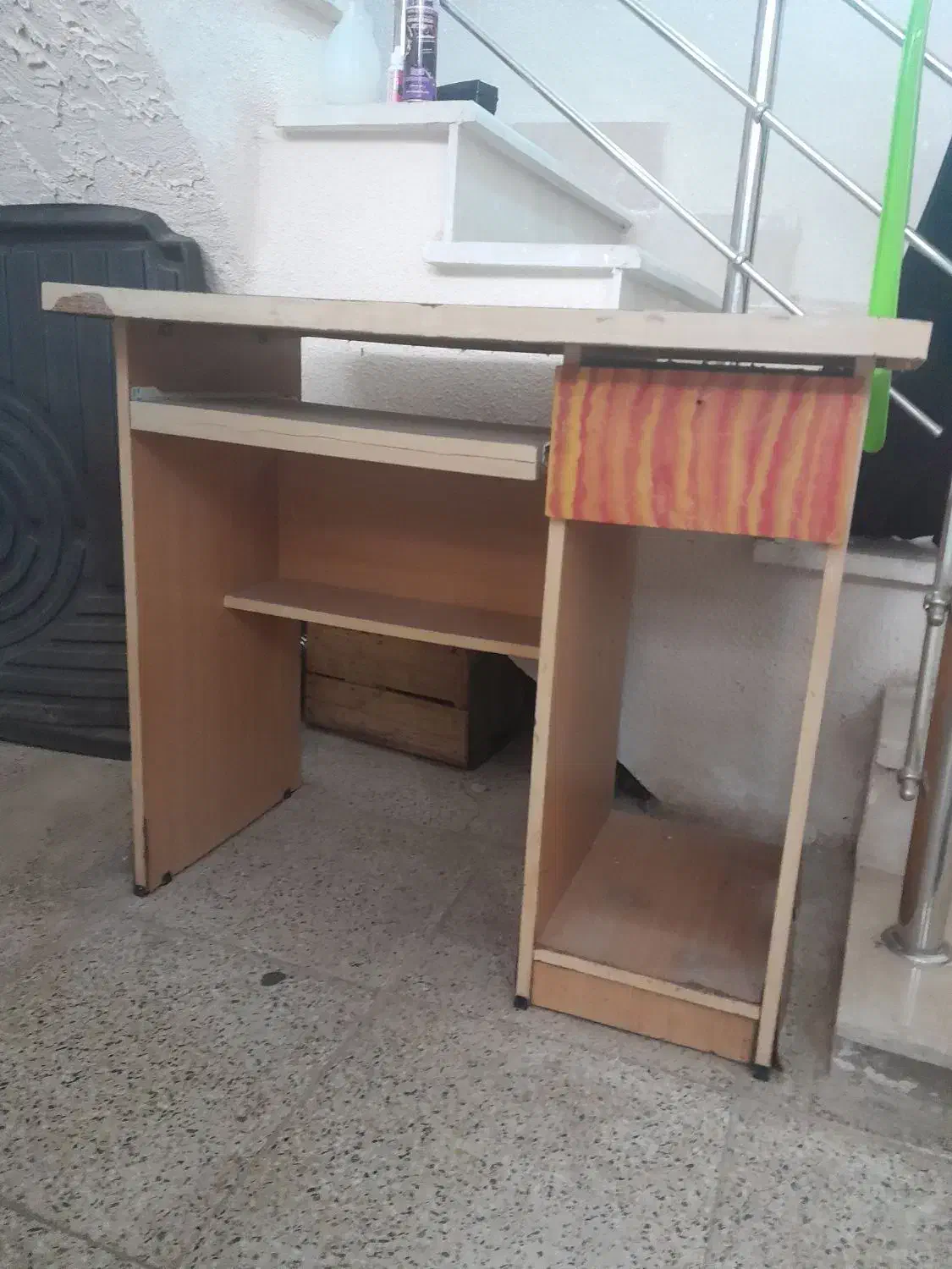 میز کامپیوتر|میز تحریر و کامپیوتر|سیاهکل, |دیوار