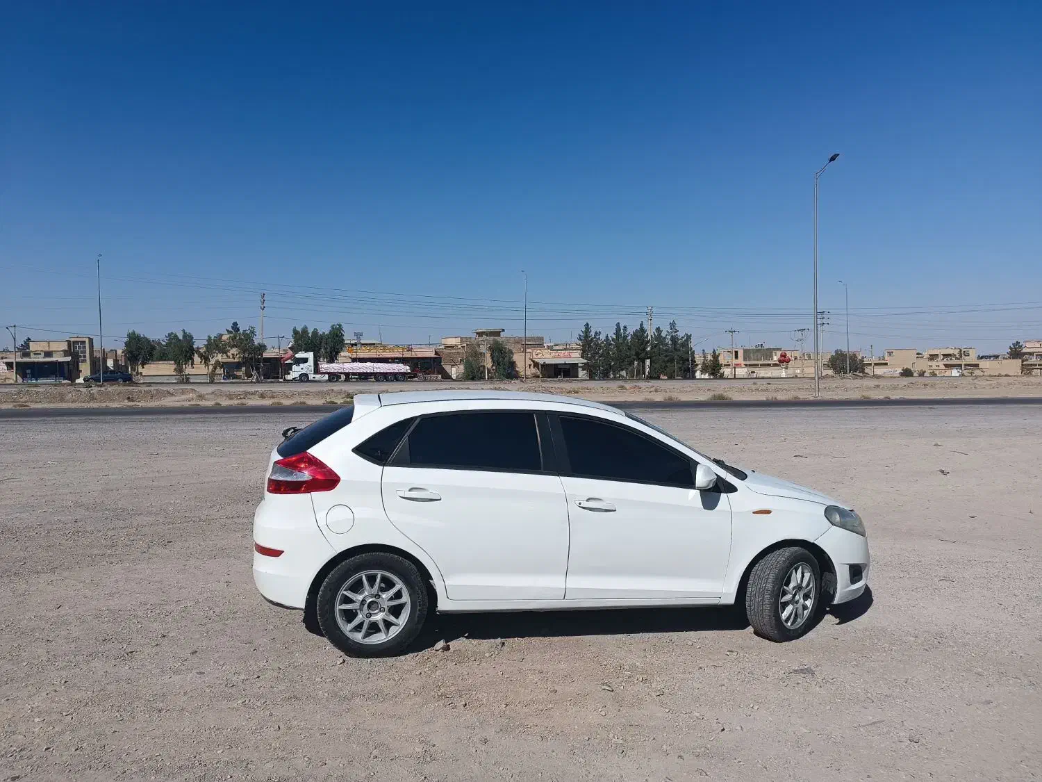 mvm315هاچبک|خودرو سواری و وانت|اردستان, |دیوار