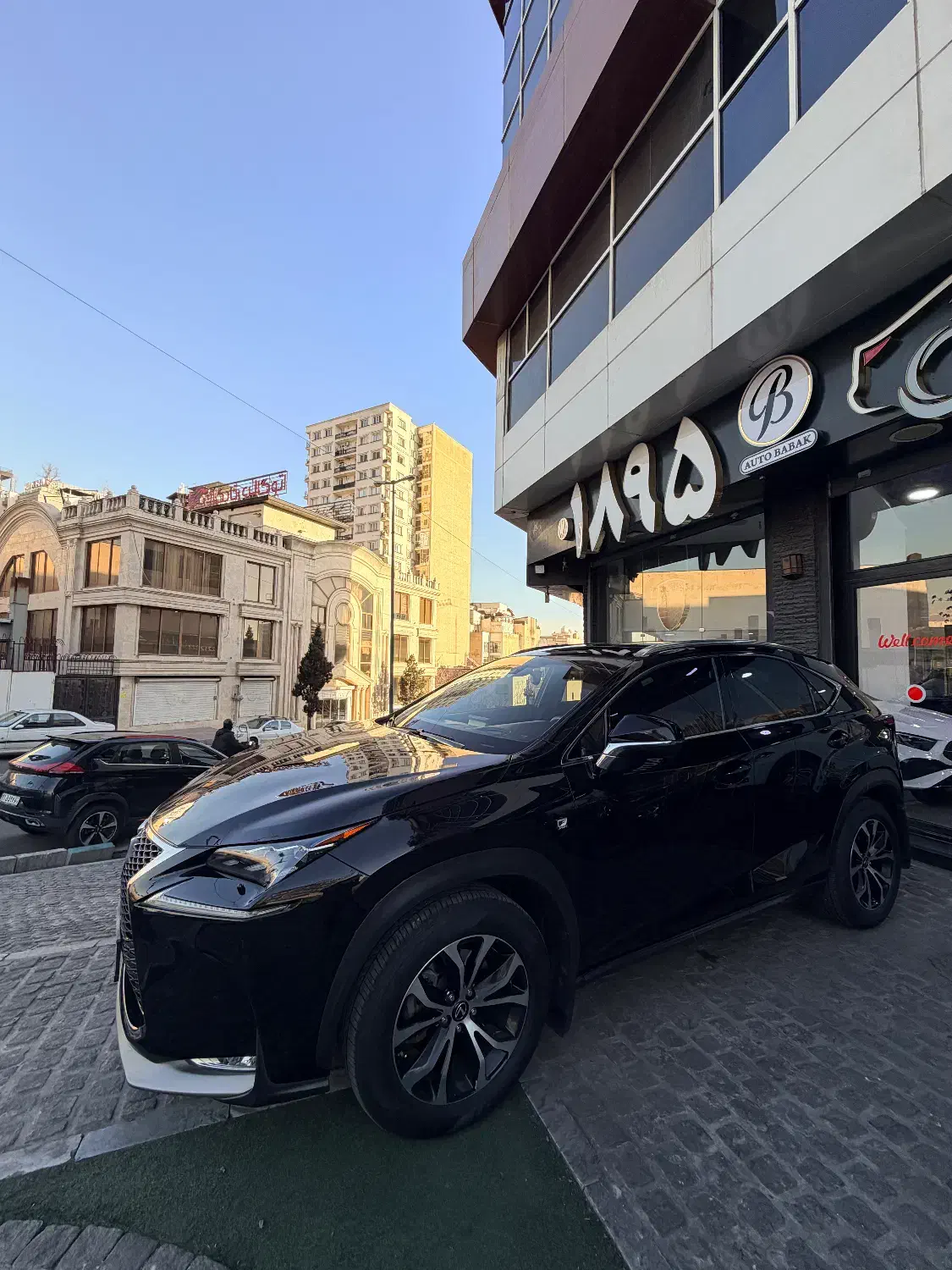 nx200 لکسوس ان ایکس ۲۰۰|خودرو سواری و وانت|تهران, سعادت‌آباد|دیوار