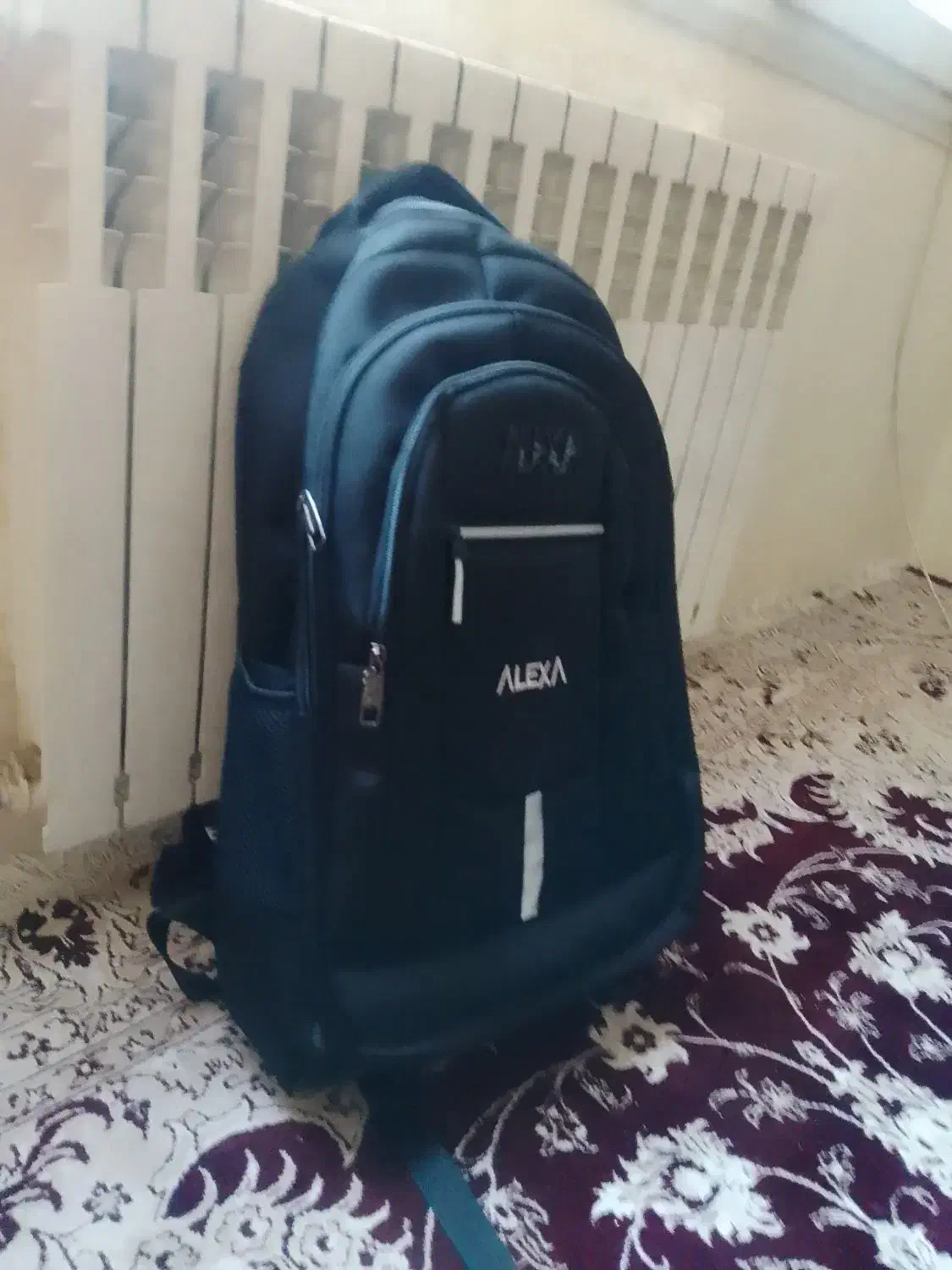 کوله پشتی اکبند|کیف، کفش، کمربند|پرند, فاز ۵|دیوار