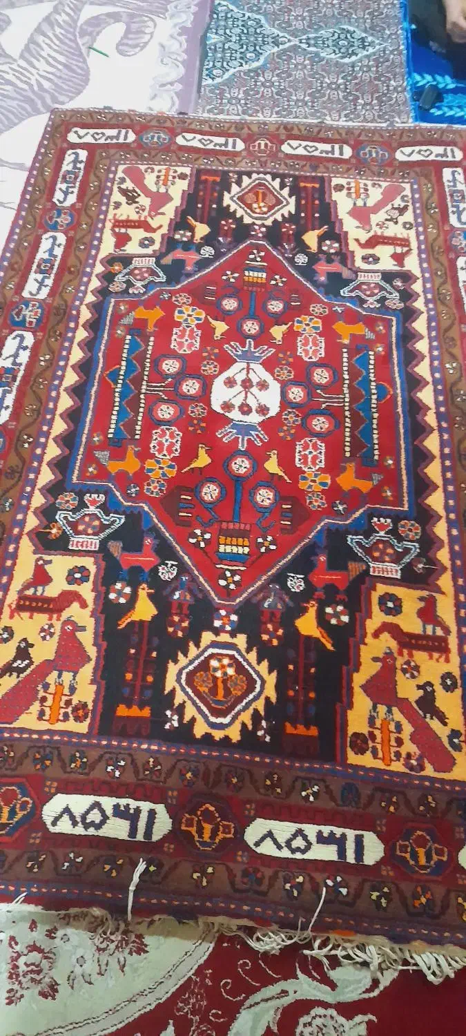 فرش دستبافت عتیقه|فرش|الشتر, |دیوار