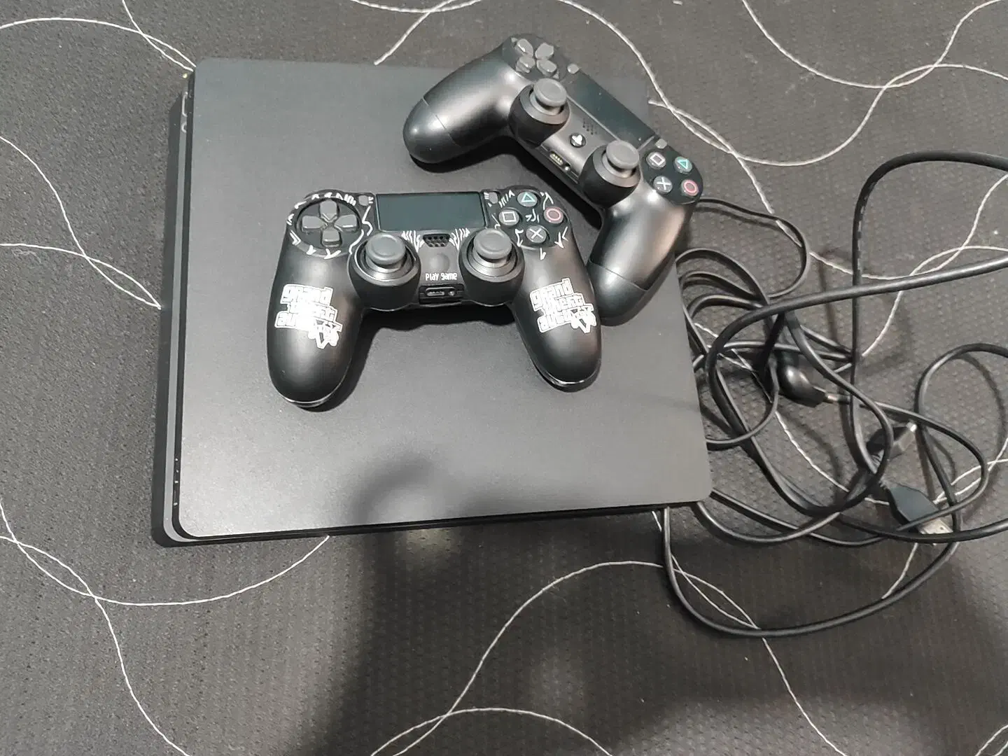 ps4 slim 500g|کنسول، بازی ویدئویی و آنلاین|بم, |دیوار