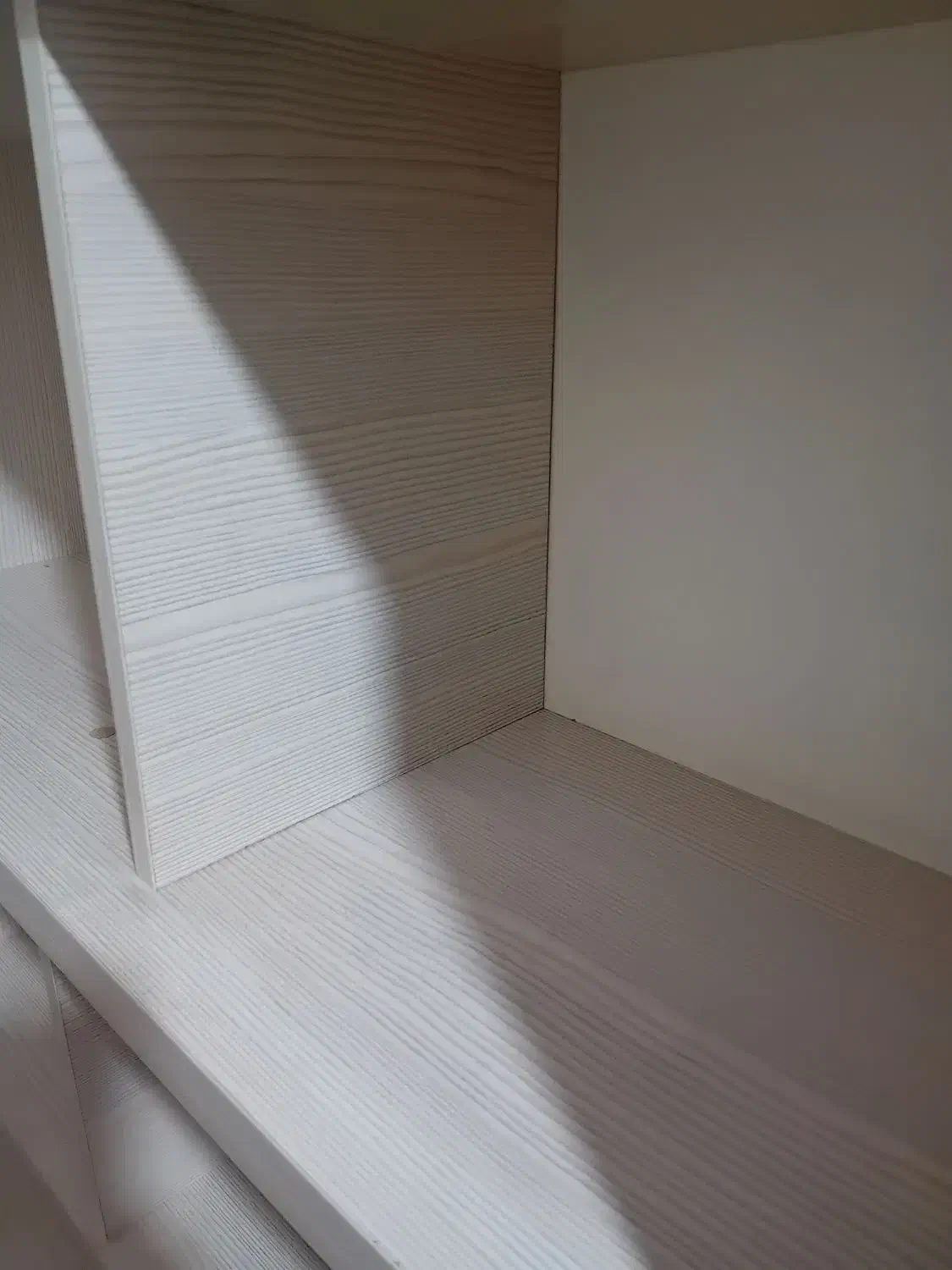 کتابخانه|کتابخانه، شلف، قفسه‌های دیواری|تهران, شهرک ولیعصر شمالی|دیوار