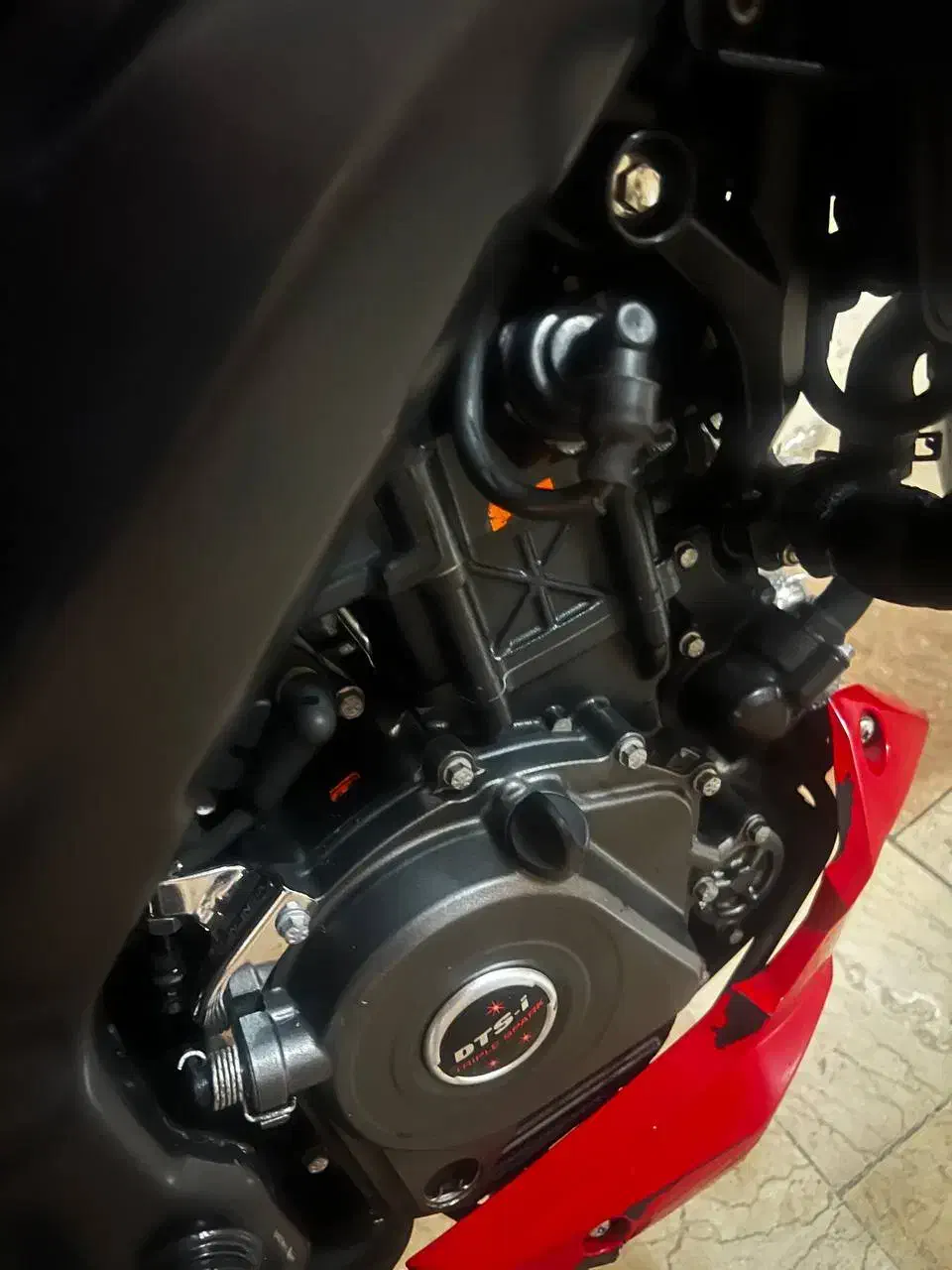 Ns200|موتورسیکلت|تهران, شادمان|دیوار