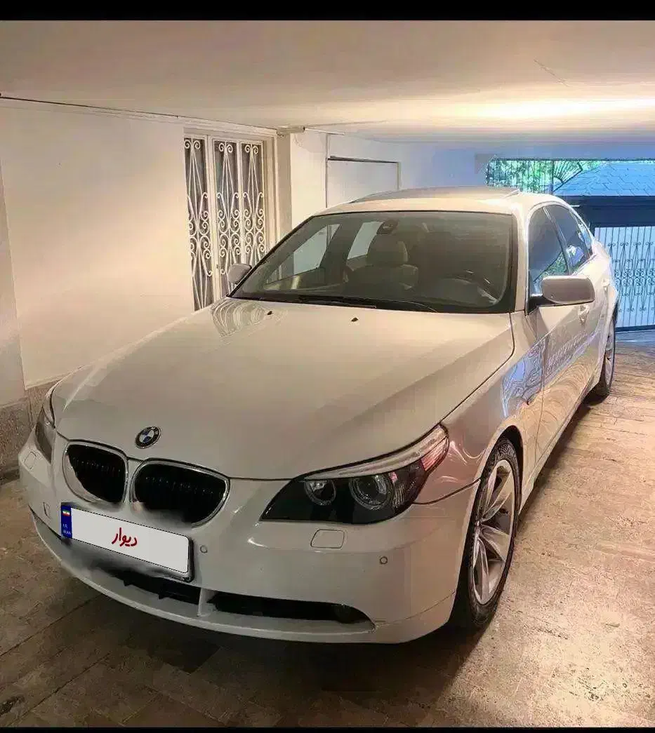 بی ام و ۵۲۵|خودرو سواری و وانت|تهران, چیذر|دیوار