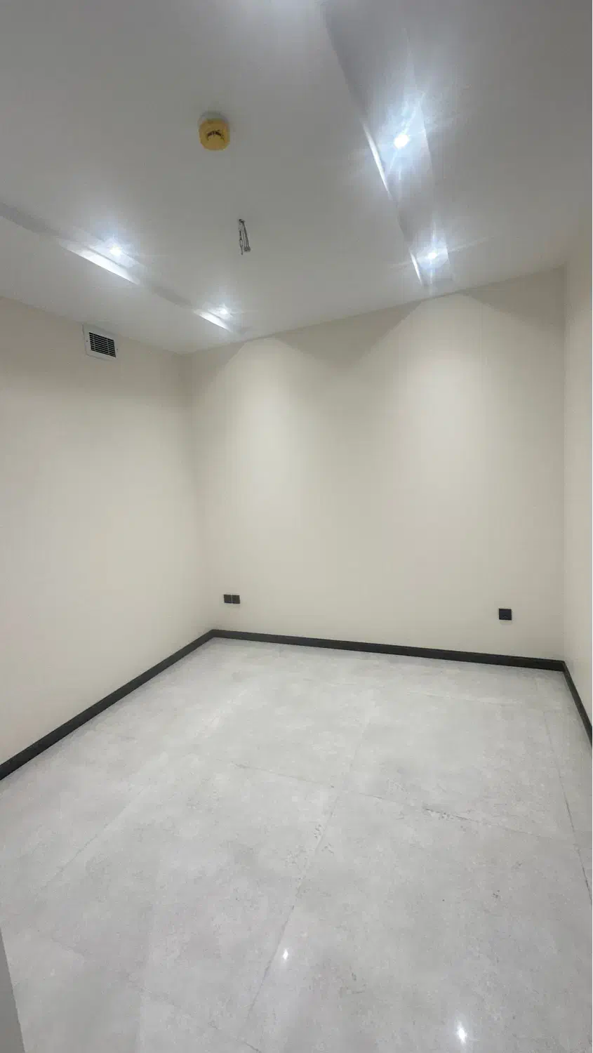 اپارتمان ۱۱۵متری ۲خواب/نوساز