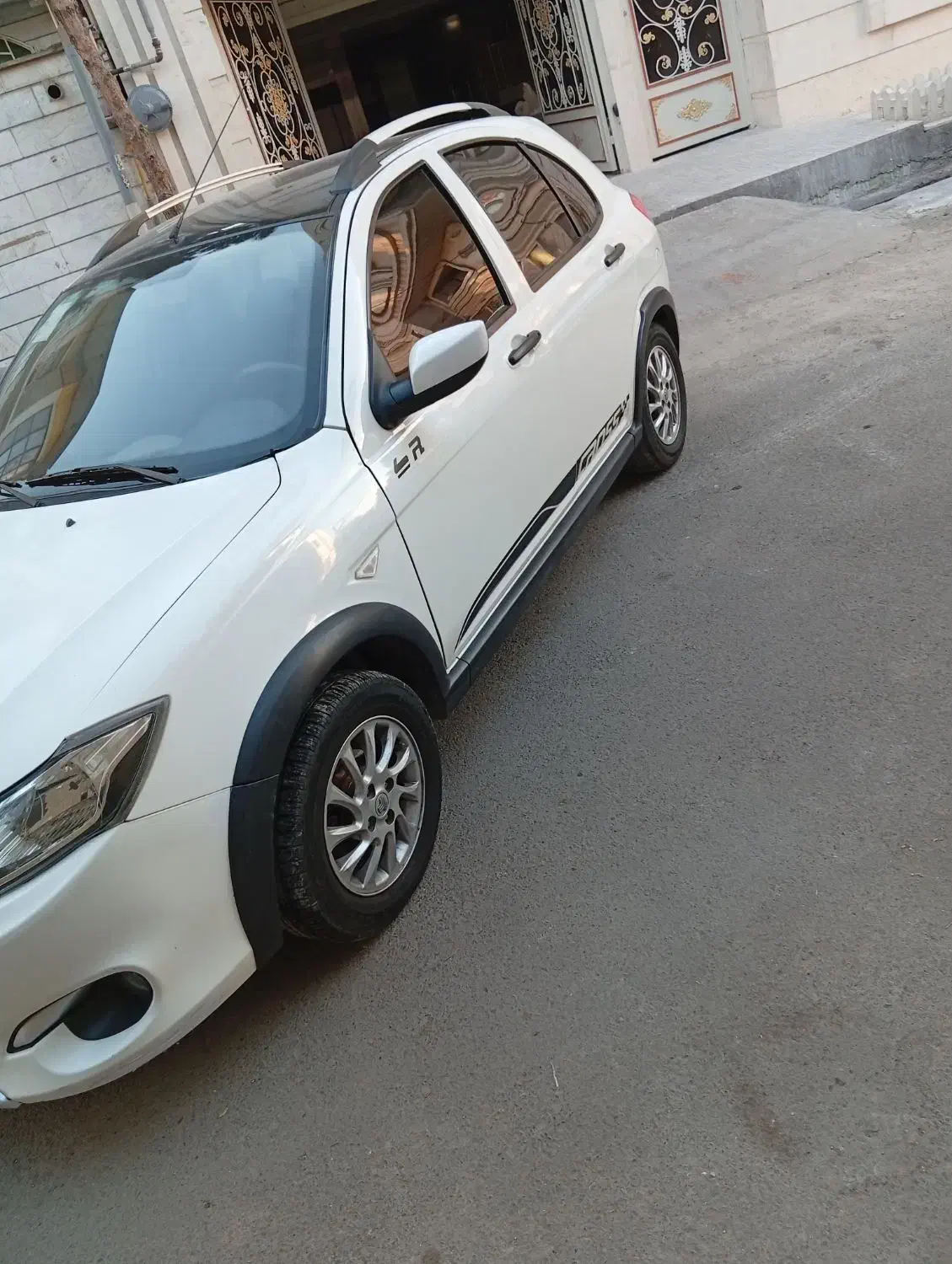 کوییک 1400r|خودرو سواری و وانت|هشتگرد, شهرک اداری|دیوار