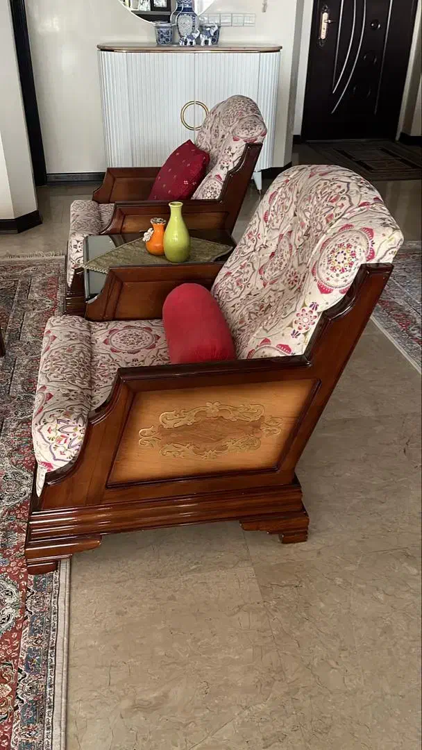 مبل ۷ نفره و ناهار خوری ۸ نفره عالی فوری فروشی|مبلمان خانگی و میز عسلی|تهران, تهران‌نو|دیوار