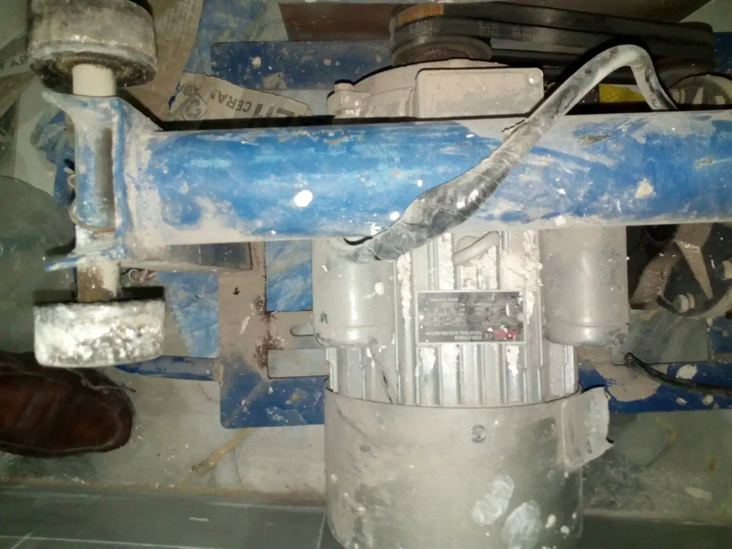 بالابر وفرغون|مصالح و تجهیزات ساختمان|اردبیل, |دیوار