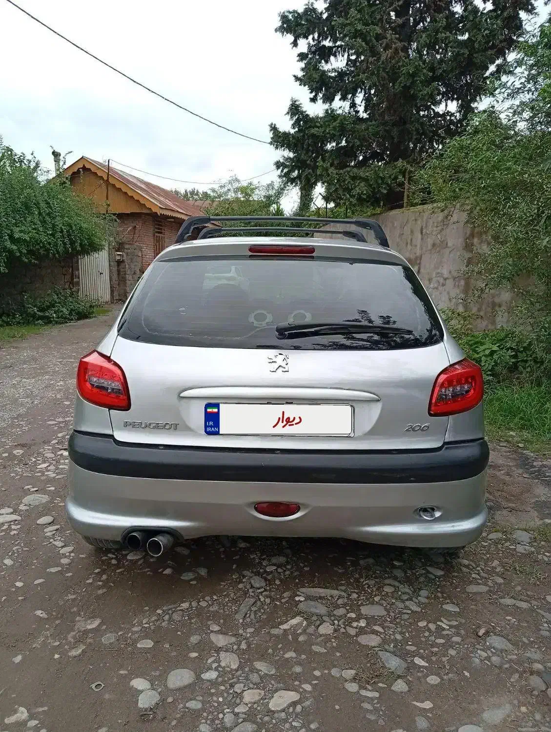 پژو ۲۰۶ مدل ۸۲ تیپ ۲|خودرو سواری و وانت|کیاشهر, |دیوار