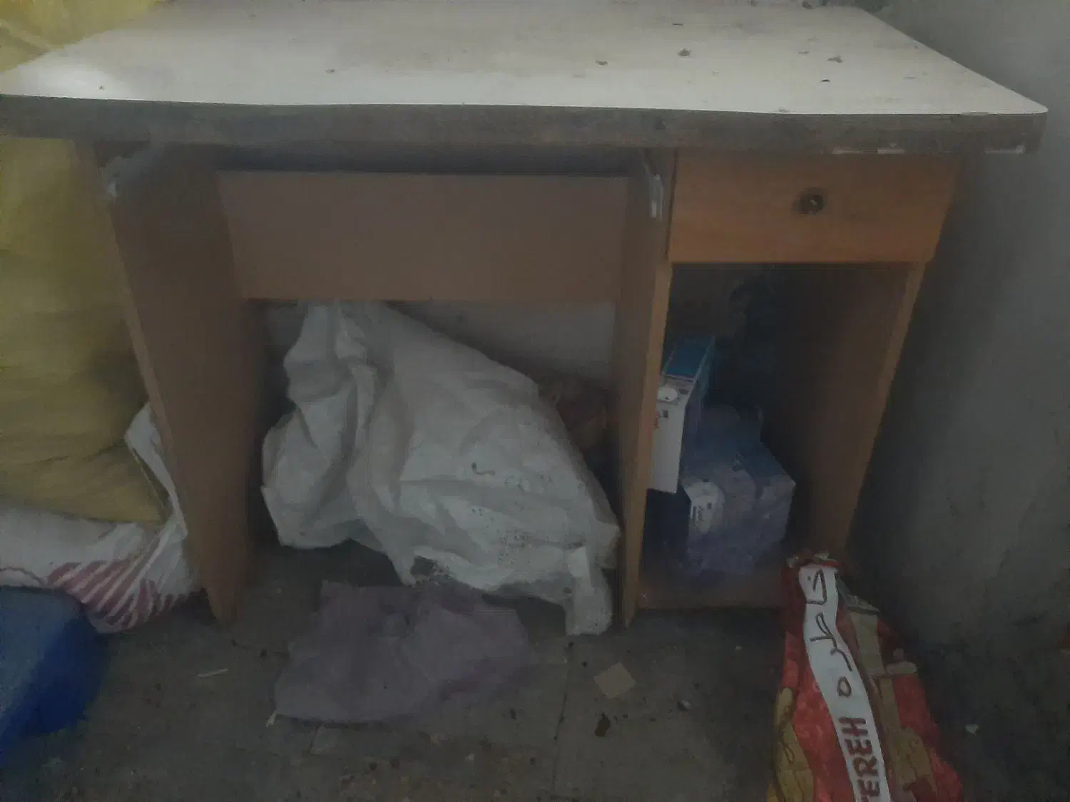 میز کامپیوتر ومیز اتو|میز تحریر و کامپیوتر|نورآباد, |دیوار